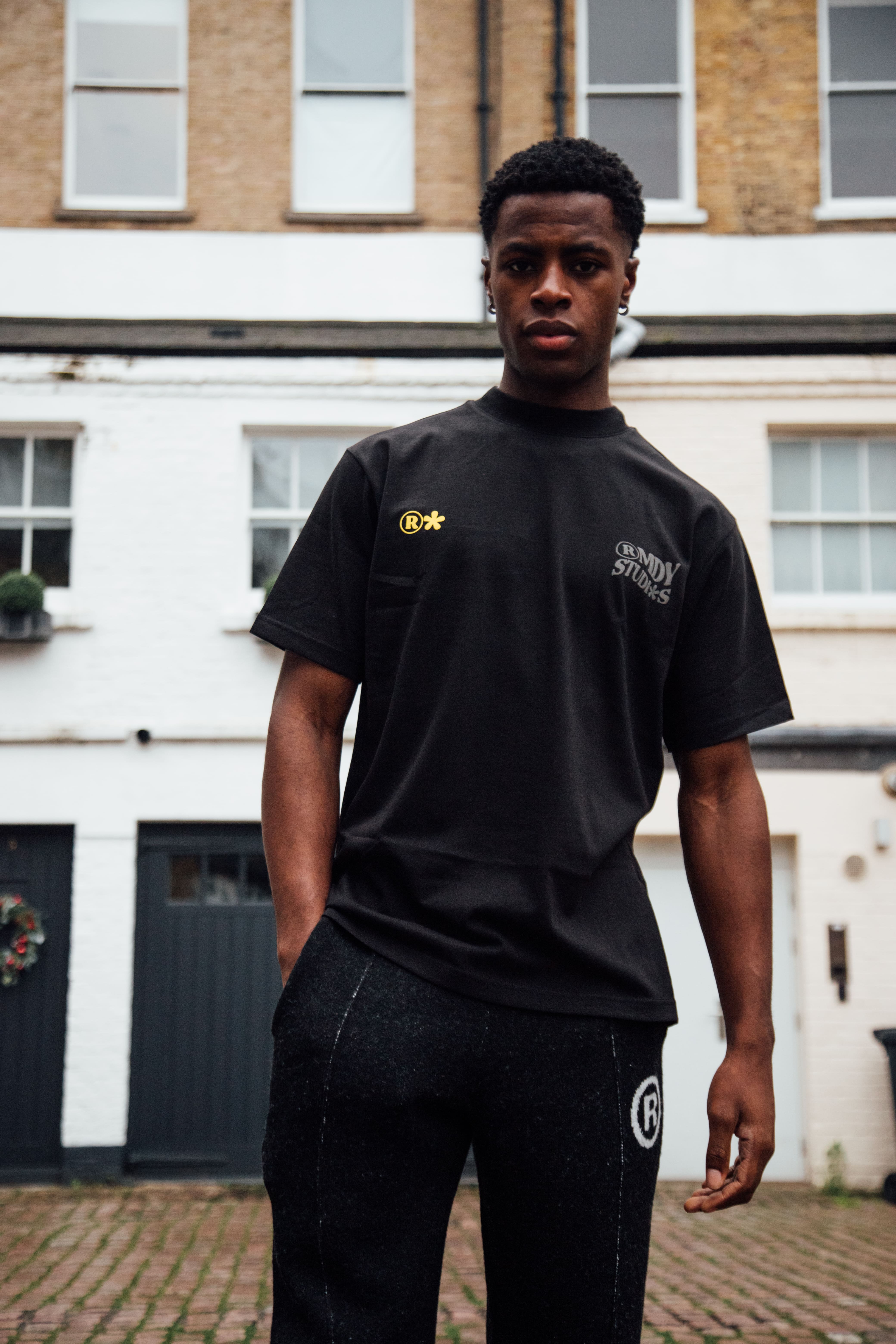 Black Find Your RMDY. Flow Tee